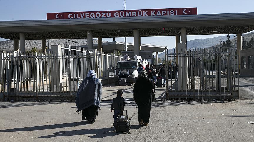 Более 160 тыс беженцев вернулись из Турции в Сирию