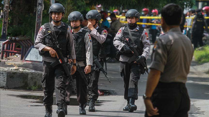 Indonesia: 8 arrested after home-made liquor Killed 82
