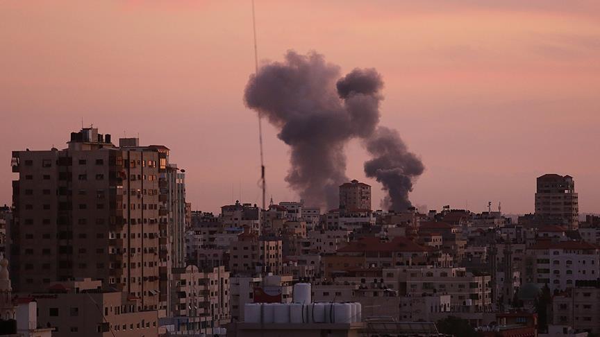U izraelskom zračnom napadu na Gazu poginuo Palestinac