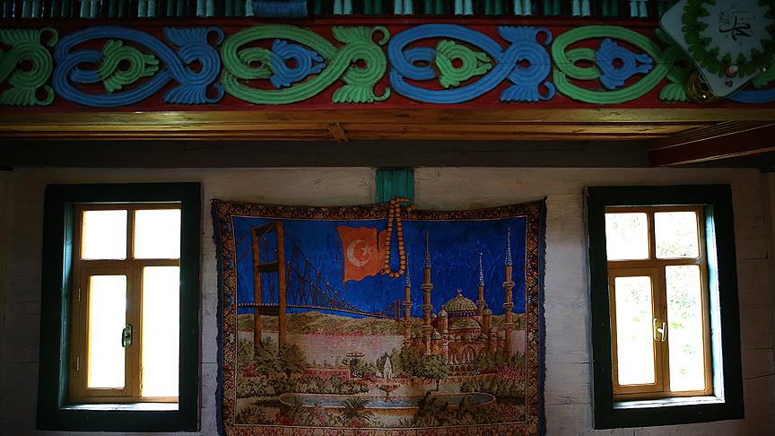 Artvin'in tarih kokan rengarenk camileri