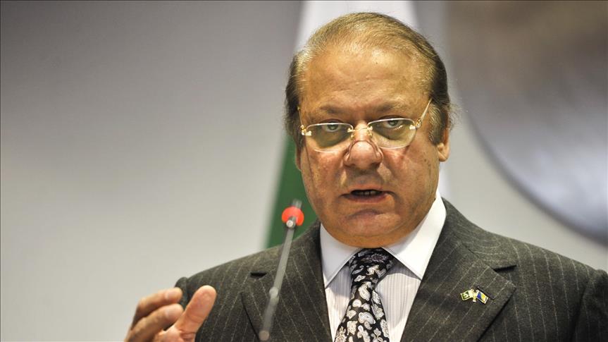 Pakistan: Former PM Sharif barred from office for life