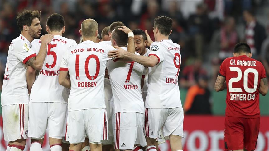 Almanya Kupası'nda ilk finalist Bayern Münih oldu