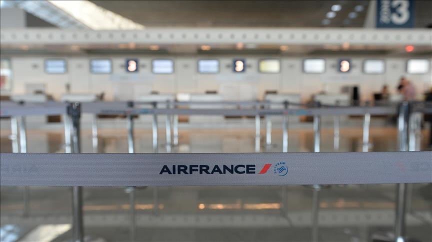 Personal de Air France continuará con huelga