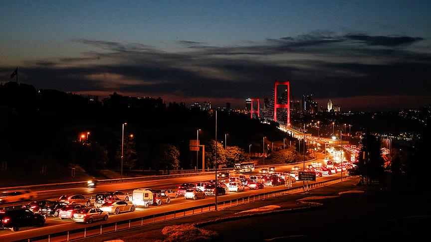 İstanbul'da bazı yollar trafiğe kapatılacak
