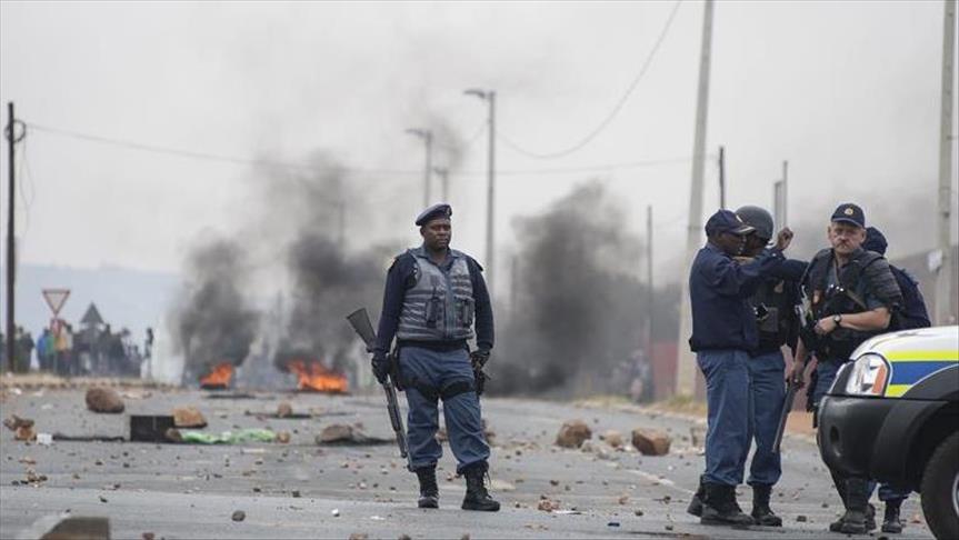 Las protestas y saqueos en Sudáfrica se intensifican