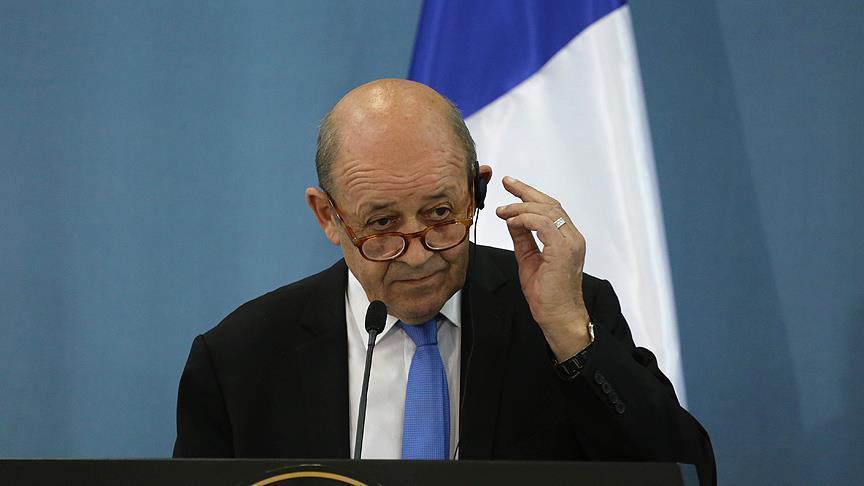 وزير الخارجية الفرنسي: صحة حفتر تتحسن