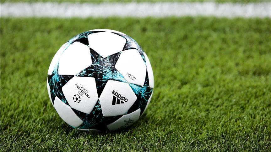 Foot–France/Ligue 1-34 ème j. : Lyon atomise Dijon (5-2)