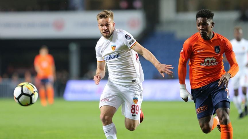 Foot-Turquie/Süper Lig-30ème j. : Başakşehir domine Kayserispor (3-1) 
