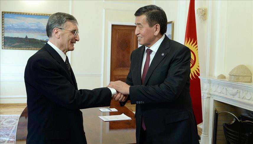 Kyrgyz president meets Turkish Nobel chemistry laureate