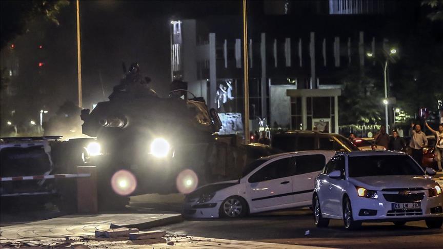 'Tanklar gerekirse ateş ede ede nizamiyeden çıkacak'