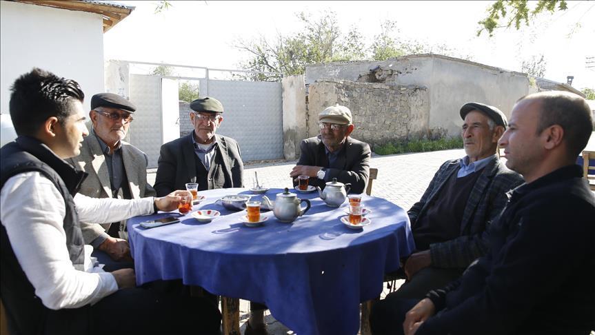 Turks recall escaping from Armenian oppression