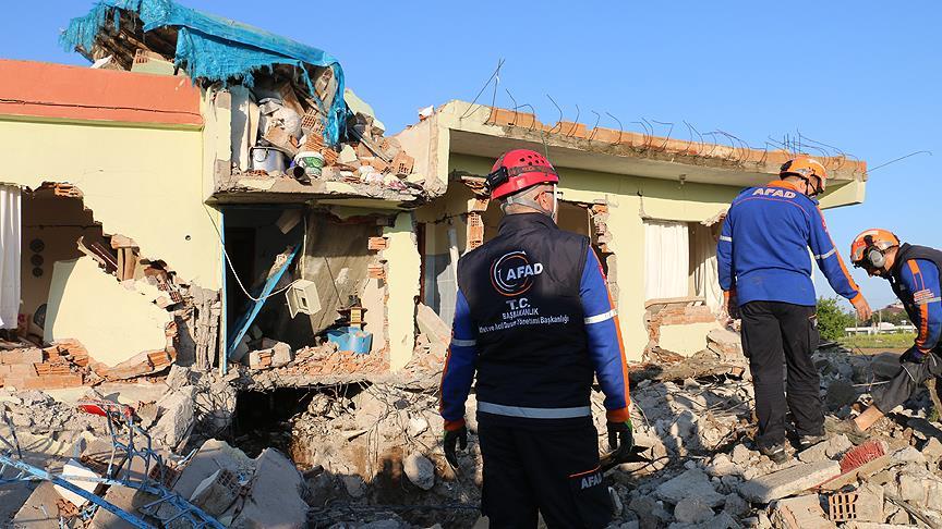 Başbakan Yardımcısı Akdağ: Samsat'ta 157 konut hasar gördü