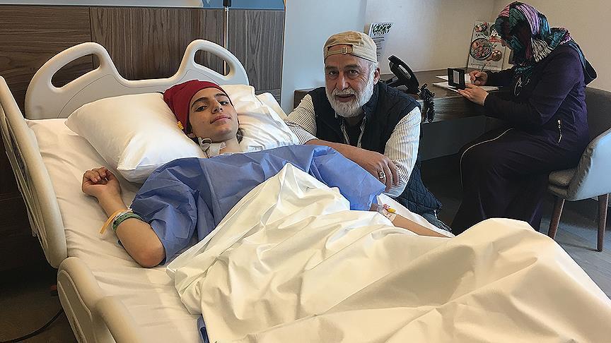 Teen girl shot by Israeli soldiers brought to Istanbul