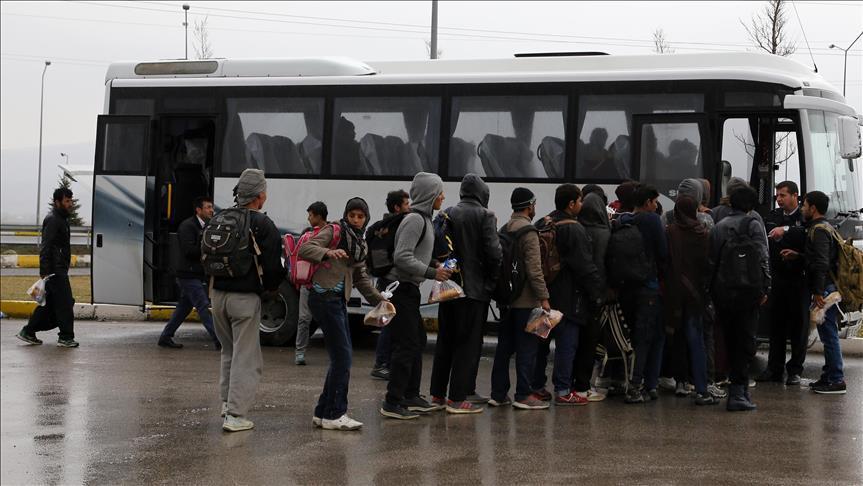 Over 1,000 undocumented migrants held in Turkey