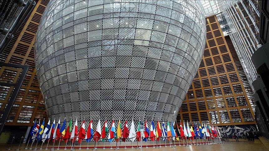 Le Conseil européen impose de nouvelles sanctions au Myanmar