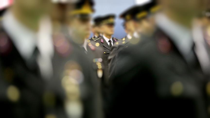 FETÖ soruşturmasında 32 binbaşı ve yüzbaşıya gözaltı kararı