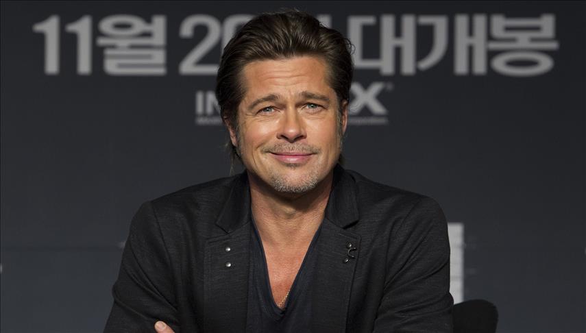 Brad Pitt producirá una película sobre Harvey Weinstein