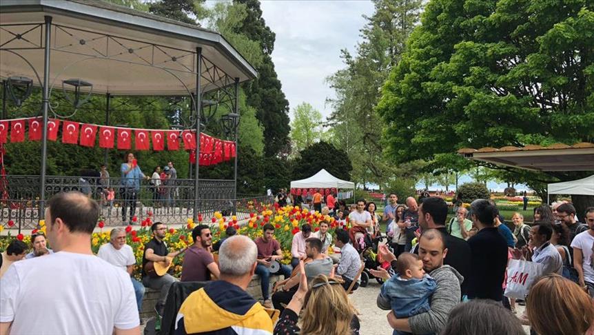 Suisse : Festival des tulipes turques sur les rives du Léman