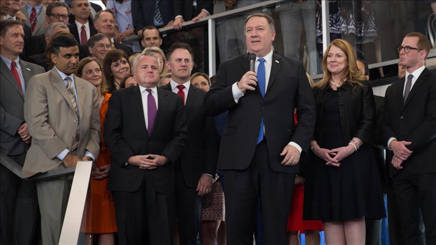 Pompeo sworn in as US top diplomat as challenges loom