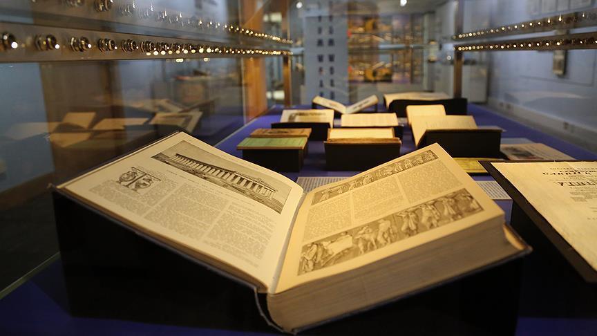 Cambridge University opens exhibition of 'banned' books