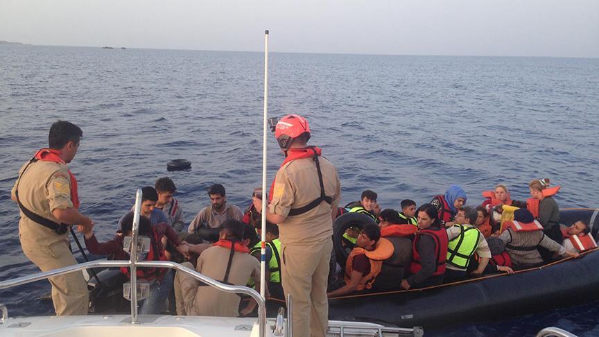 Antalya'dan Yunanistan'a geçmeye çalışan 38 kişi yakalandı