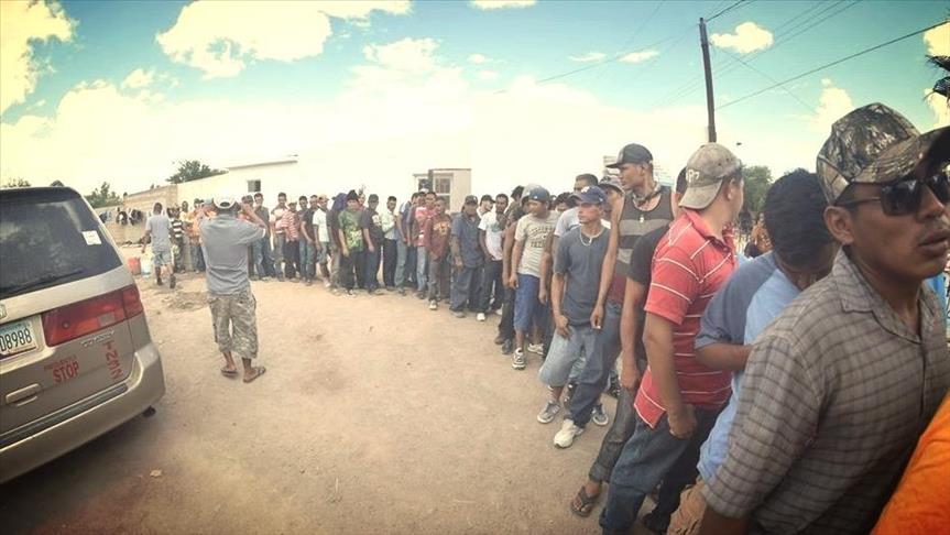 228 centroamericanos entran a EEUU con la caravana migrante