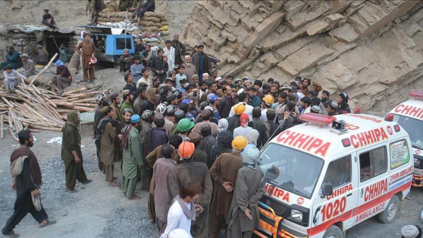 Обрушение угольной шахты в Пакистане, 23 погибших