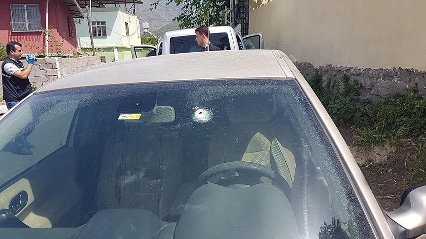Hatay'da polis aracına silahlı saldırı