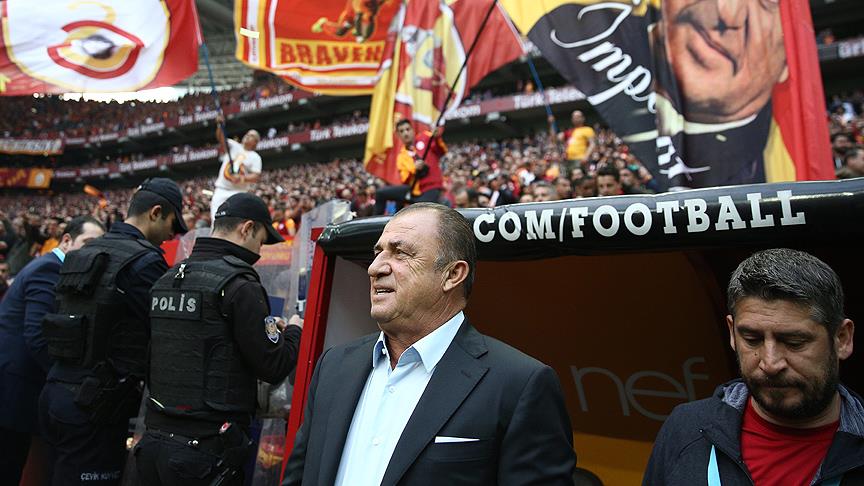 Galatasaray Terim ile farklı