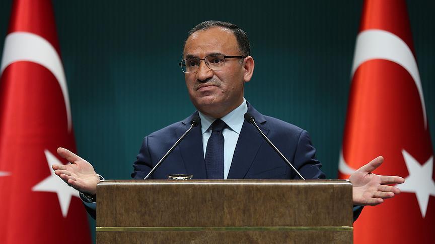 Bozdag: Sarkozy i potpisnici zahtjeva o Kur'anu su zapadnjačka verzija ISIS-a