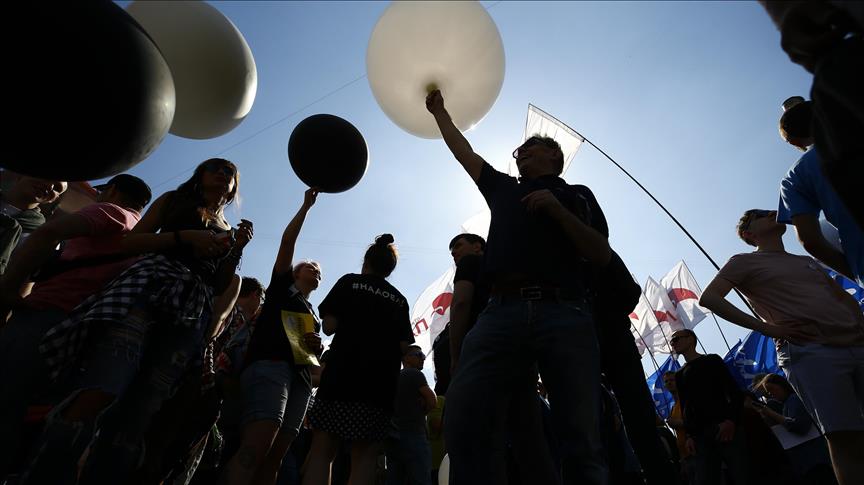 Protesters fill Moscow to oppose Russia's ban of Telegram messenger