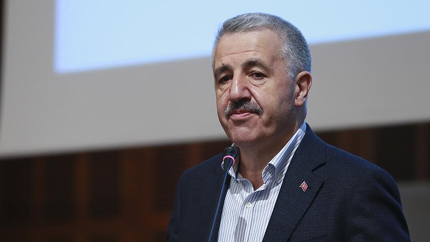 Bakan Arslan: PTT Messenger'ın testleri başarıyla sonuçlandı