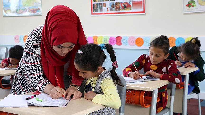 25 bin yeni öğretmen eğitim ailesiyle buluşacak