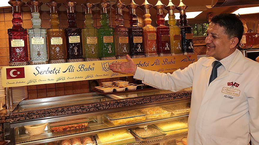 Iftar Sofralarinin Ferahlatan Tadi Osmanli Serbeti