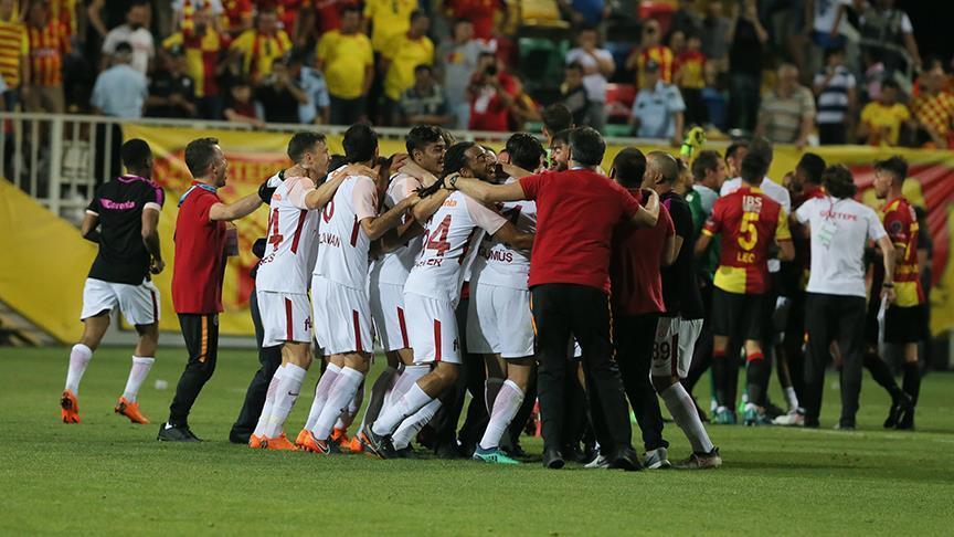 Foot/Turquie - 34ème j. : Galatasaray, Champion ! 