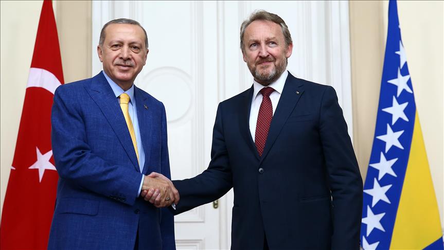 Erdogan s’entretient avec Izetbegovic à Sarajevo
