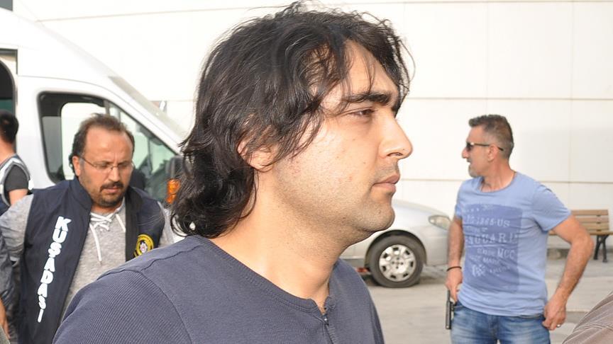 FETÖ üyesi eski kaymakam yurt dışına kaçmak isterken yakalandı