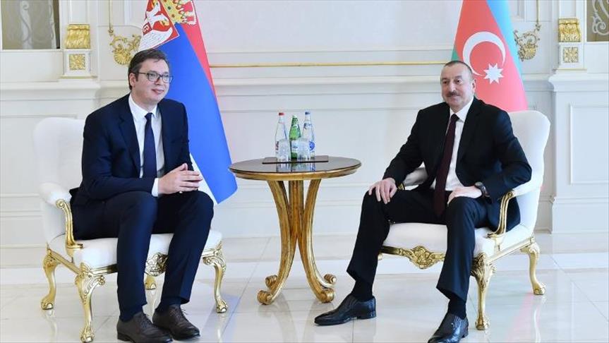 Президент Сербии проводит переговоры в Баку
