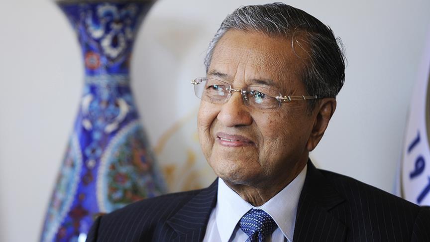 Malaisie : Le nouveau gouvernement prête serment