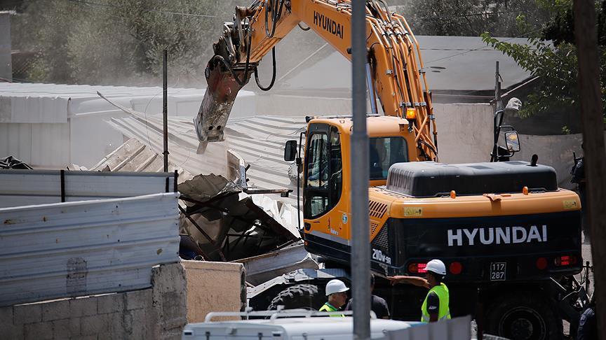 Israeli court approves razing of W.Bank Bedouin village