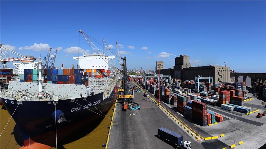 El sector portuario, marítimo y naval se suma a los paros en Argentina