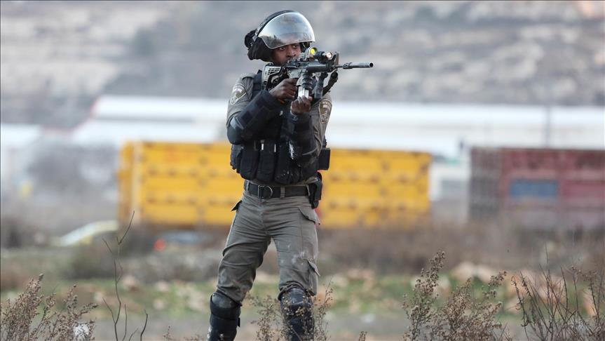 Gaza: L'armée israélienne tire sur quatre Palestiniens ayant franchi la frontière avec Israël 
