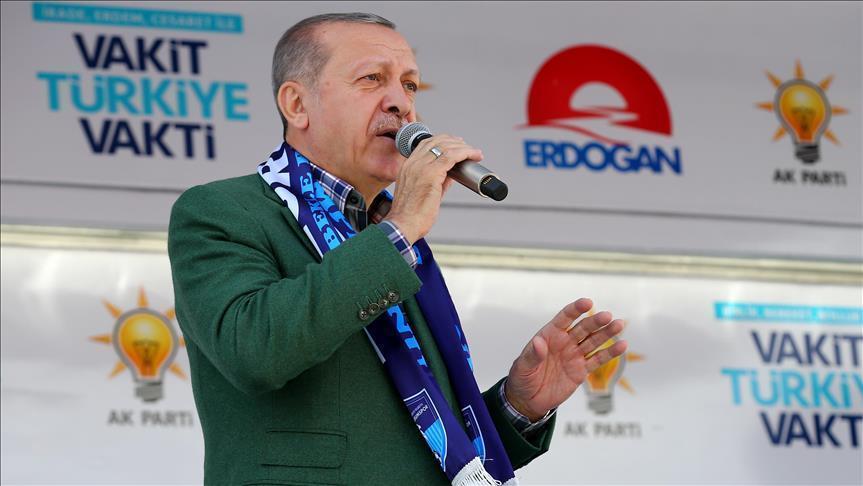 Ердоган: „Никој нека не си игра со Турција“ 