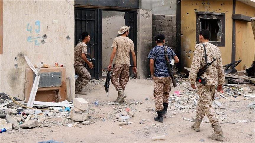 Groups, councils in western Libya reject Paris summit