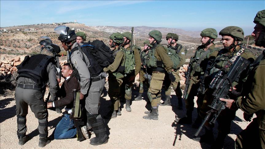 Israel Arrests 11 Palestinians In West Bank Raids