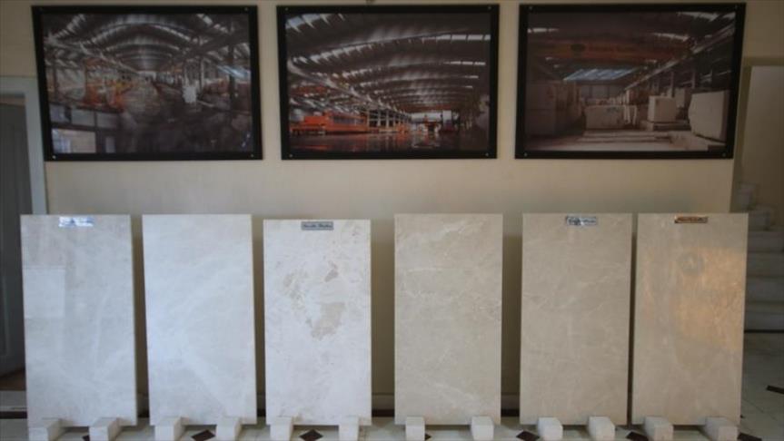 الرخام التركي يزين  محطات قطار أنفاق نيويورك