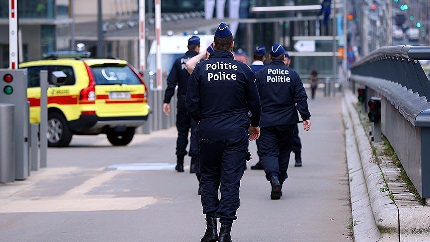 Man kills 3, including 2 police officers, in Belgium
