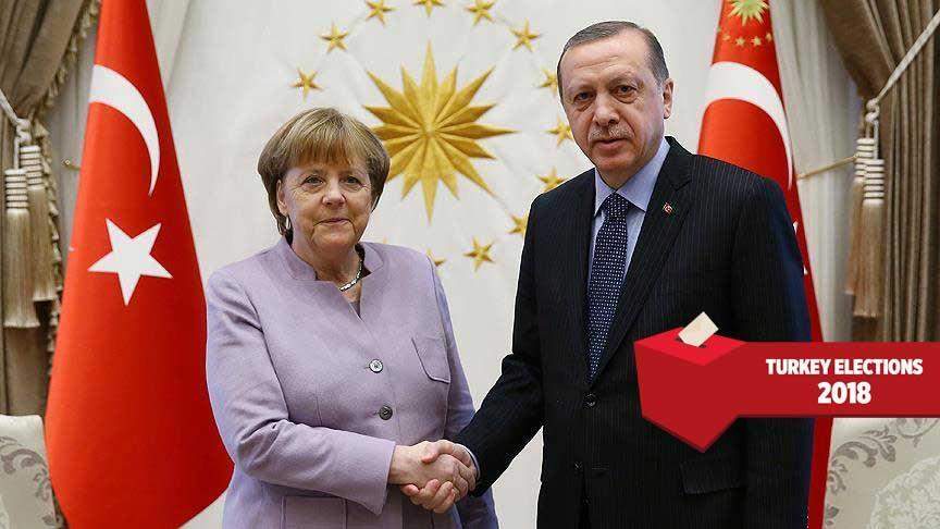 Merkel Invites Erdogan To Berlin After Elections