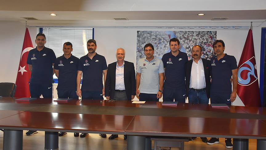 Trabzonspor'da yardımcı antrenörler sözleşme imzaladı