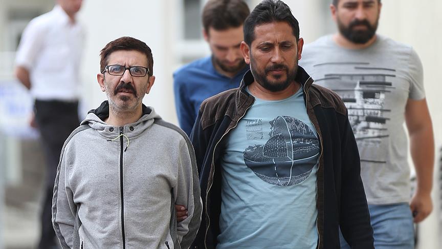 FETÖ'nün 'asker imamı' sahte kimliğini 2 bin liraya yaptırmış